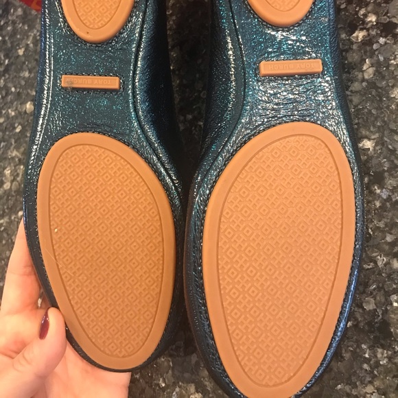 Tory Burch Reva Flats (size 8) - Picture 3 of 7